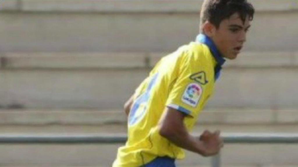 Raúl Asencio, en un partido en la cantera de Las Palmas