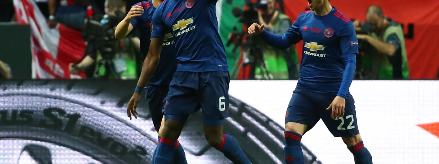 Pogba celebra un gol con el Manchester.