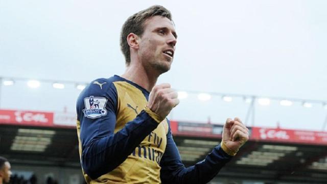 Nacho Monreal en una foto de archivo durante su etapa en el Arsenal.