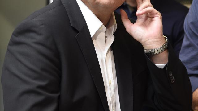 Michael Robinson se asustó con los mensajes de su hija.