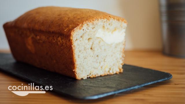 banana-bread-relleno-de-queso-cremoso-4