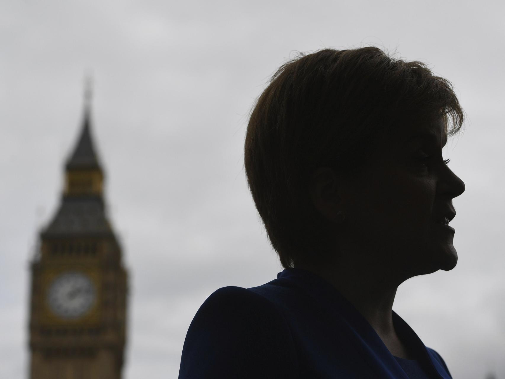 Sturgeon quería un referéndum de independencia en la fase final del brexit.