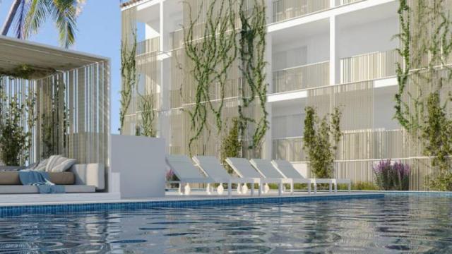 Fachada del Hotel Playasol Cala Tarida.