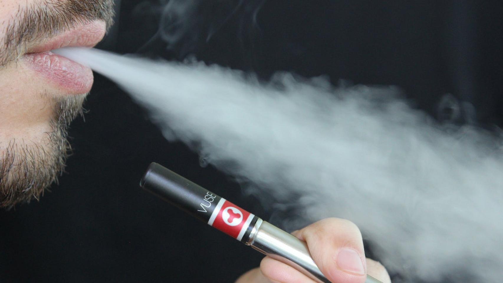 Cigarrillo electrónico.