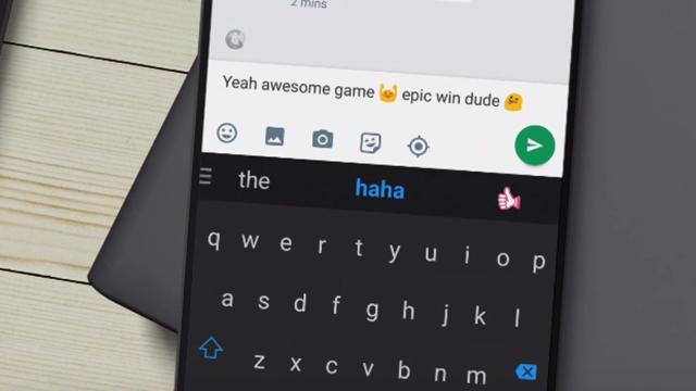 El teclado SwiftKey ahora inserta GIFs y predice hashtags