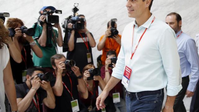 Pedro Sánchez en su llegada al 39 congreso federal del PSOE.