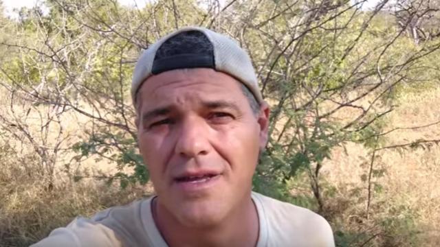 Frank Cuesta en una imagen de los vídeos que comparte en sus redes sociales