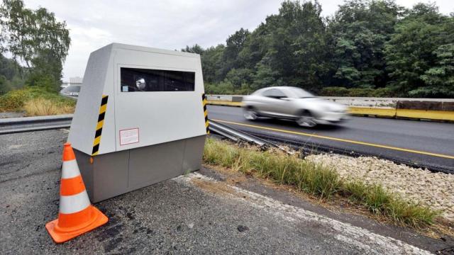 Descubre los nuevos súper-radares que la DGT quiere traer a las carreteras españolas