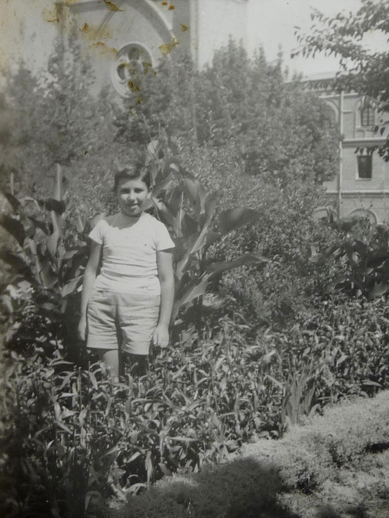 Vicente Patón en el convento de las Damas Apostólicas.