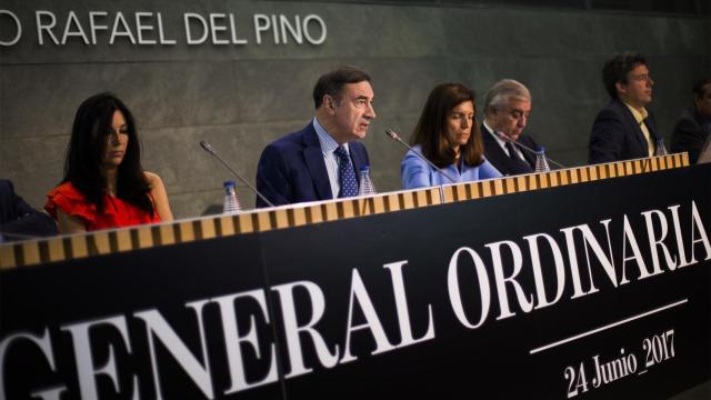 Imagen del consejo de El Español durante la Junta General de Accionistas.