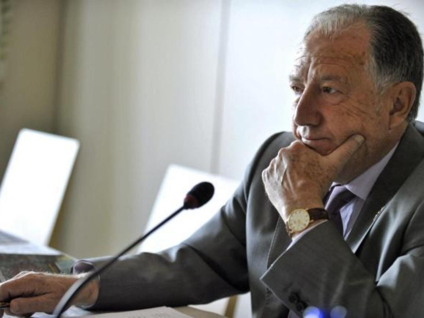 El director del Centro Nacional de Inteligencia (CNI), Félix Sanz Roldán, durante una conferencia.
