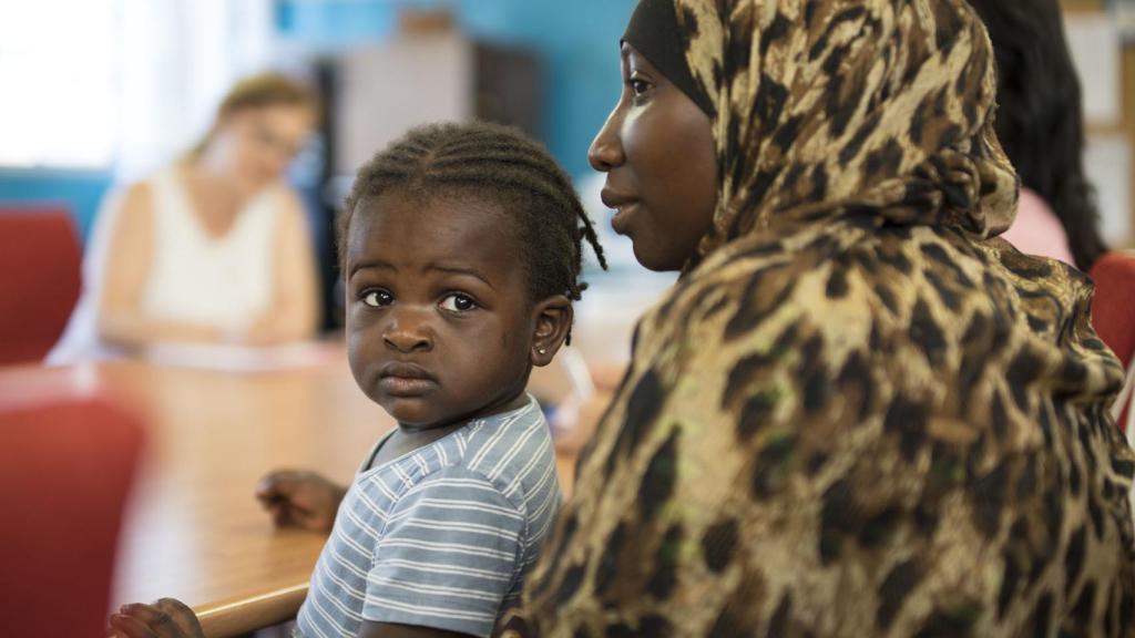 Madre inmigrante del Ramiro Soláns durante la reunión del Observatorio de la Convivencia
