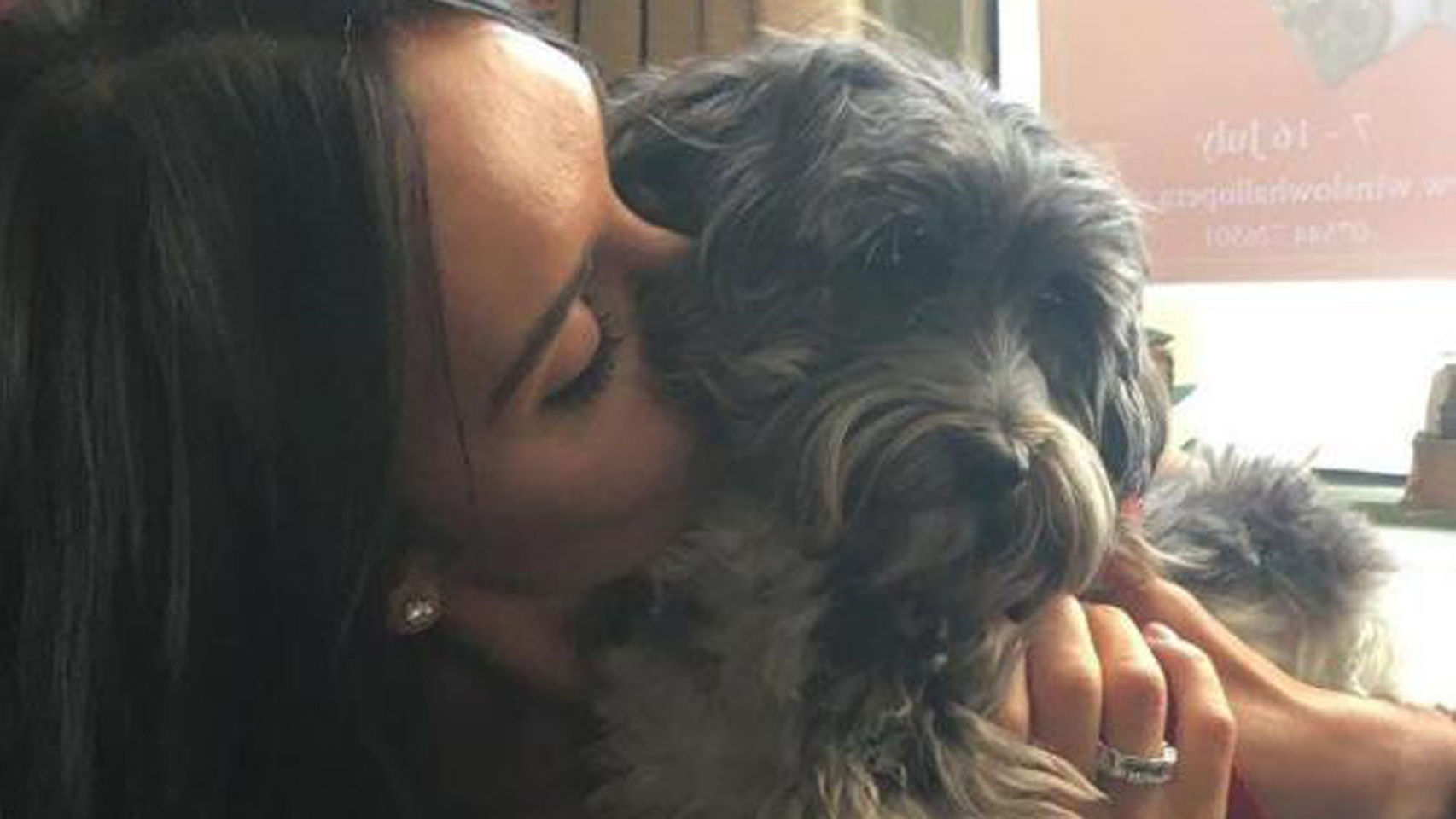 La mujer de Lampard y su perra.