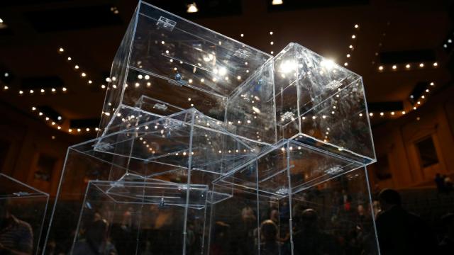 Urnas presentadas por el bloque independentista en la exhibición de la ley del referéndum.