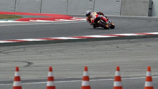 Marc Márquez, en la zona del  trazado catalán donde tuvo el accidente Luis Salom en 2016.