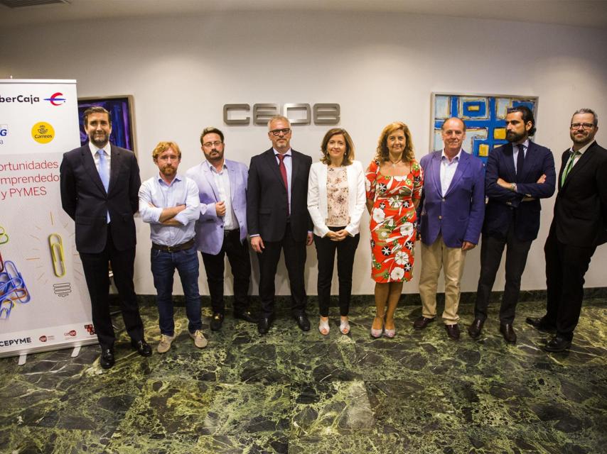 Javier Calderón, Sacha Michaud, Joaquín Aís Piñero, Frank Moerman, Cristina Mateo, Begoña Hernández, Jesús Sánchez, Iñaki Ortega y Miguel Ángel Uriondo.