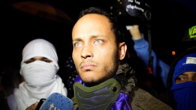 El piloto participó en una marcha en Caracas.