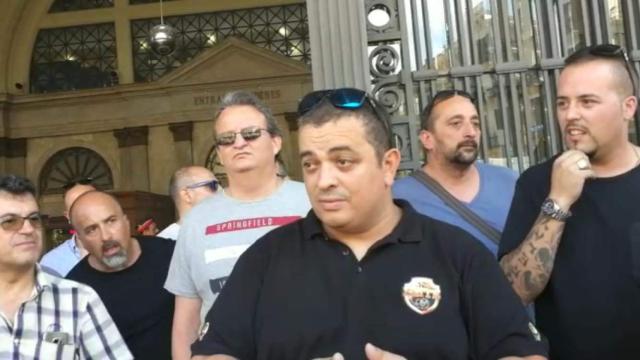 Tito Álvarez tras una reunión mantenida durante la huelga del Taxi el pasado verano.