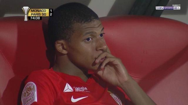 Mbappé, tras ser sustituido contra el PSG. Foto beIN Sports