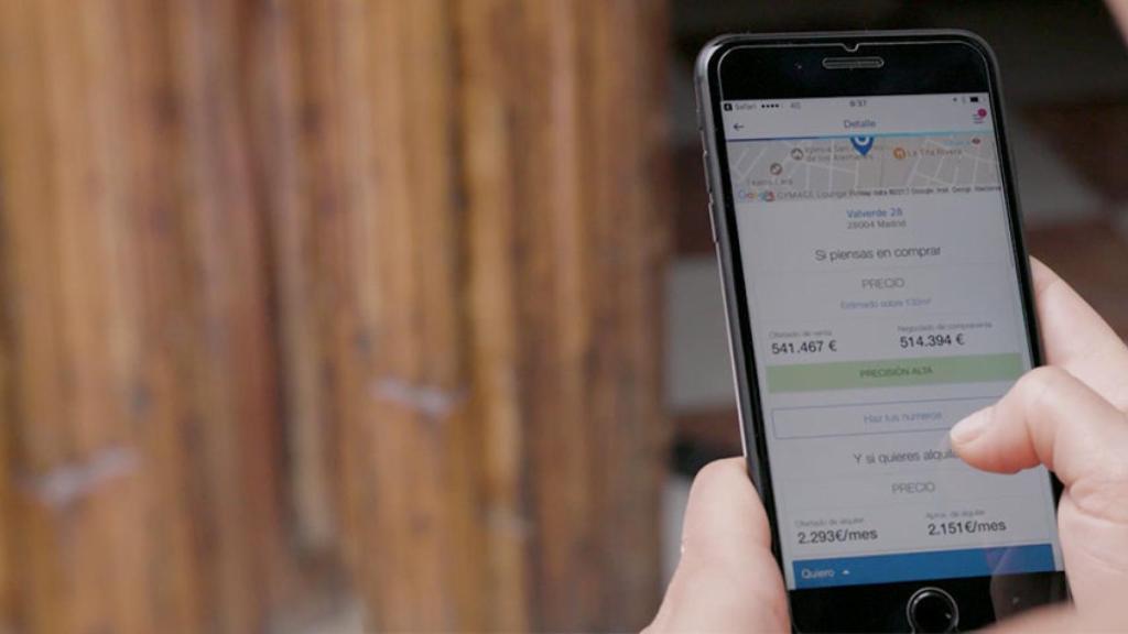 BBVA destaca por su uso del Big Data o su constante cumplimiento de las peticiones del cliente para sus servicios móviles.