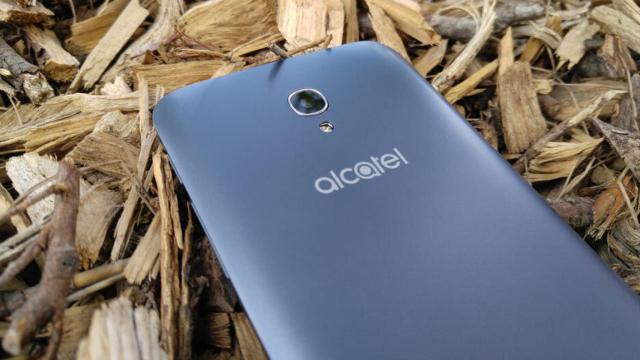El Alcatel Idol 5 nos muestra diseño y prestaciones antes de presentarse