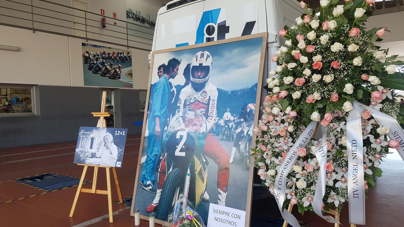 La ITV de Ángel Nieto en Vallecas: su museo particular