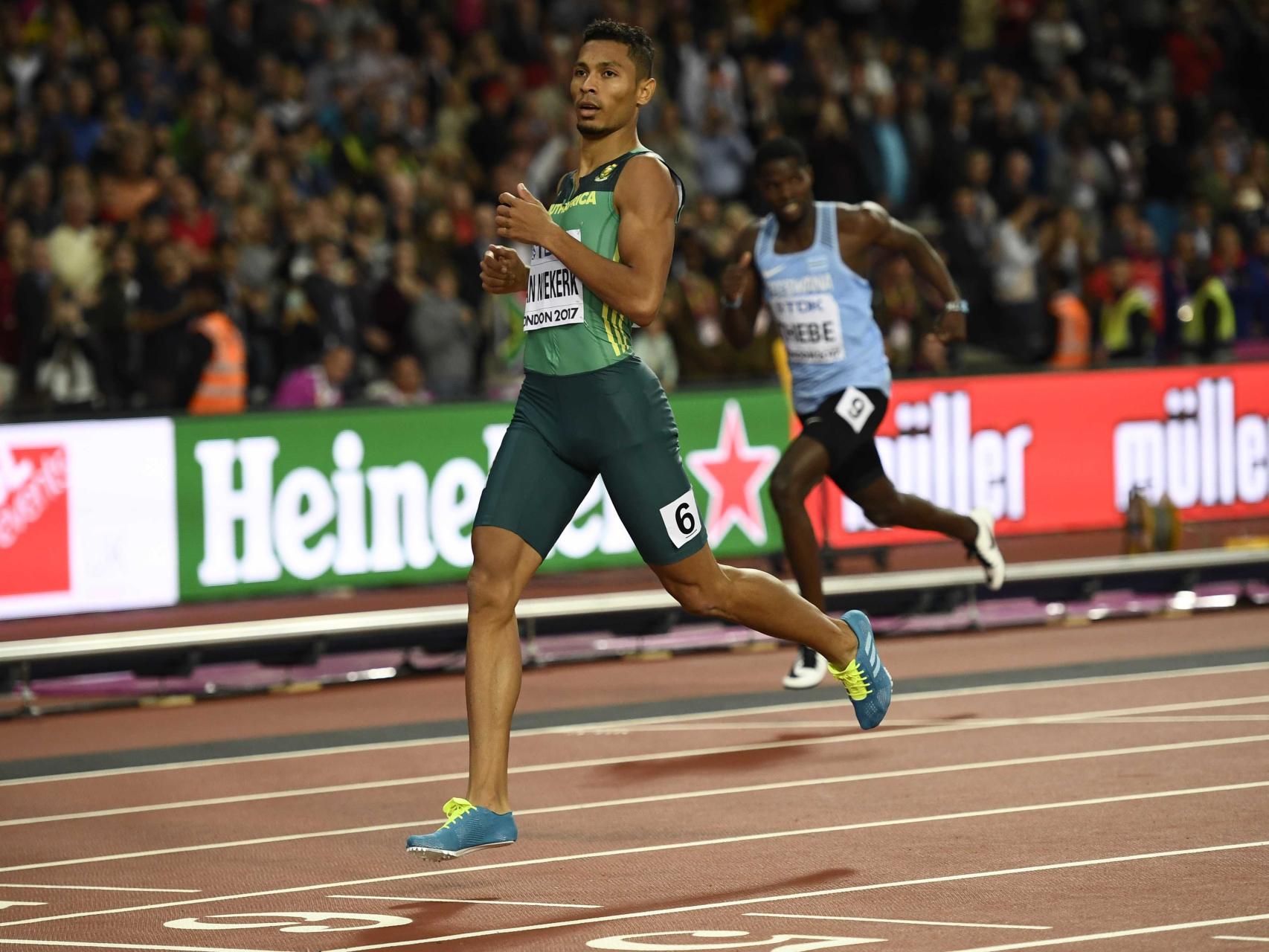 Van Niekerk ganó la final de los 400 metros del Mundial de Londres.