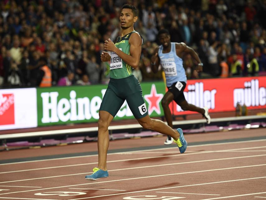 Van Niekerk ganó la final de los 400 metros del Mundial de Londres.