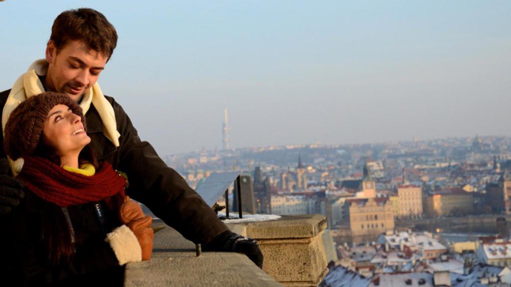 Fotograma de Milagro en Praga.