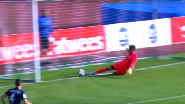 Gol a los 14 segundos… y sin tocar el balón.