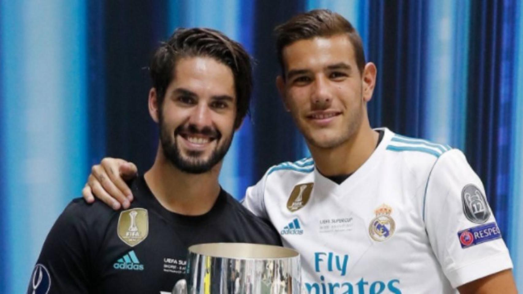 Isco y Theo con la Supercopa