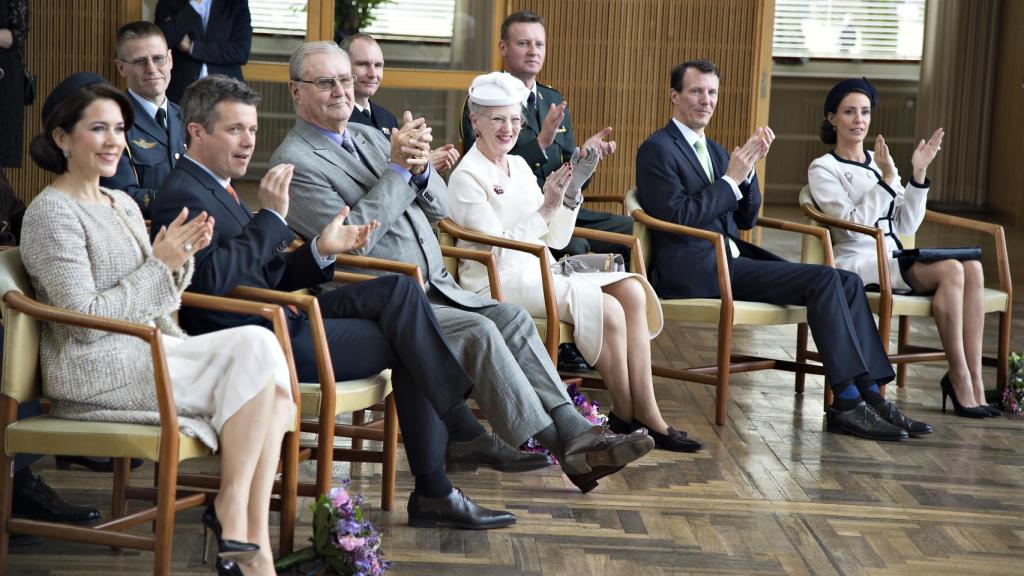 Mary y Federico, Enrique y Margarita y Joaquín y Marie de Dinamarca.