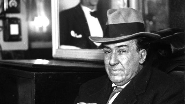 Antonio Machado en el café de las Salesas