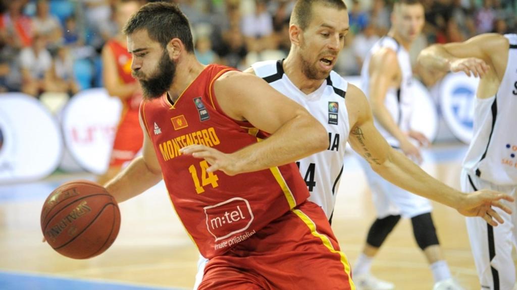 Bojan Dubljevic en un partido contra Eslovenia.