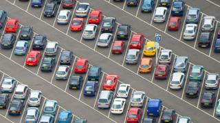 aparcamiento coches parking