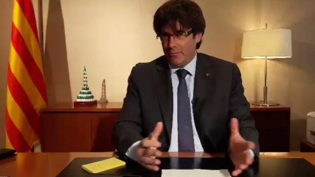 Puigdemont durante el chat que mantuvo en Facebook Live.