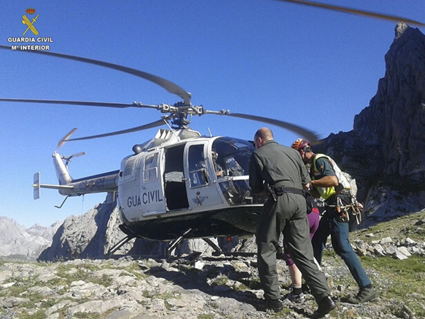 Imagen de archivo de un rescate en el Pico Curavacas.