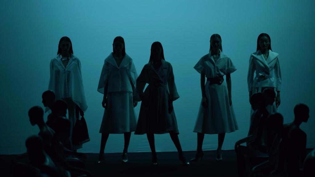 Inicio del desfile de Ulises Mérida. | Foto: GTRES.