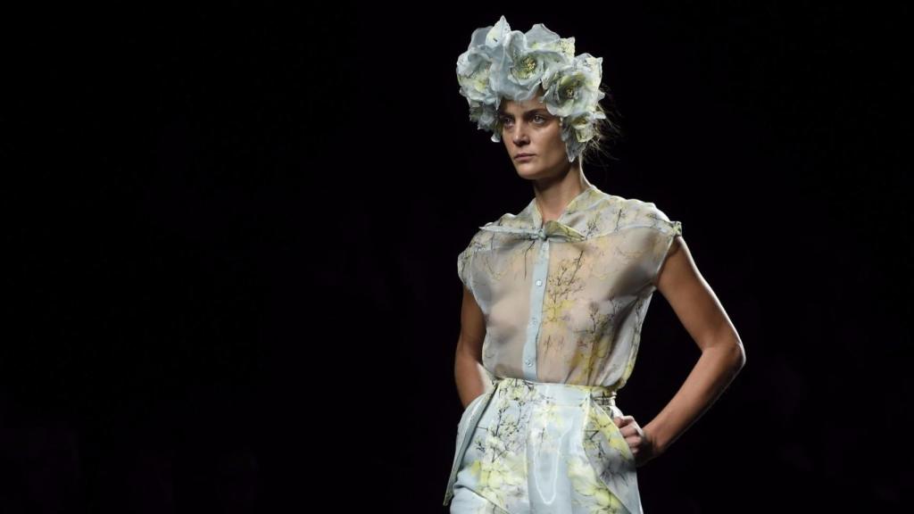 La modelo Marina Pérez desfilando para The 2nd Skin Co. | Foto: GTRES.