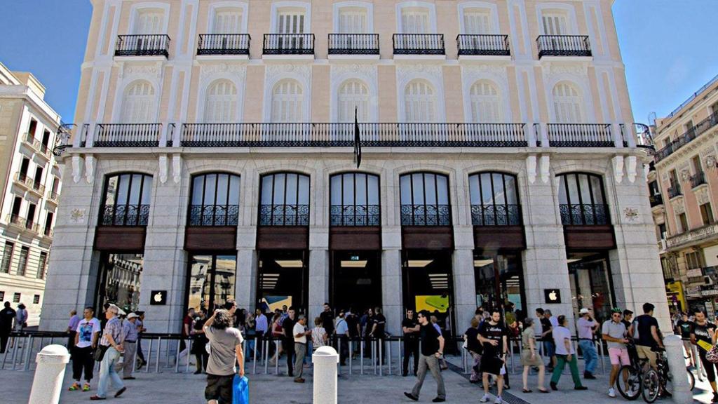 Apple Store en Madrid, en la Puerta del Sol.