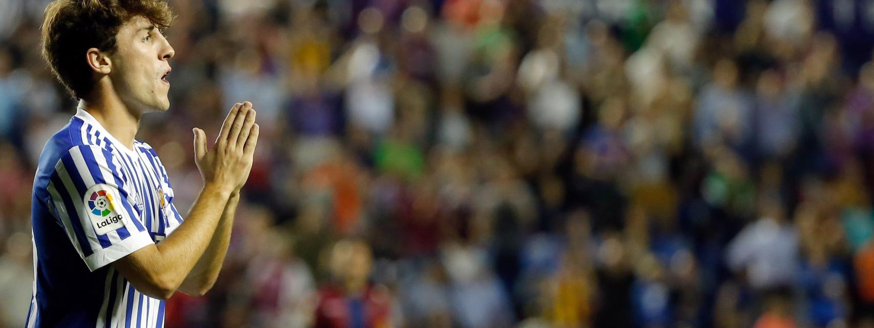 Álvaro Odriozola en el último partido de la Real.