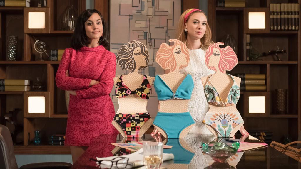 La moda sigue siendo una protagonista más de la serie.