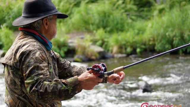 Un pescador en una imagen de archivo.