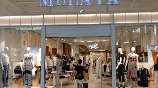 La tienda de Mulaya en el centro comercial Puerto Venecia (Zaragoza)