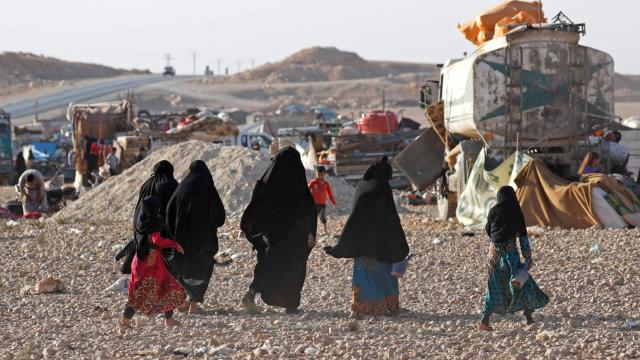 Refugiados en el campo de Ain Issa.