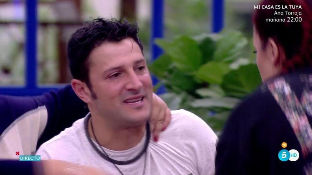 Críticas a un concursante de 'GH' por su comentario homófobo: Es antinatural