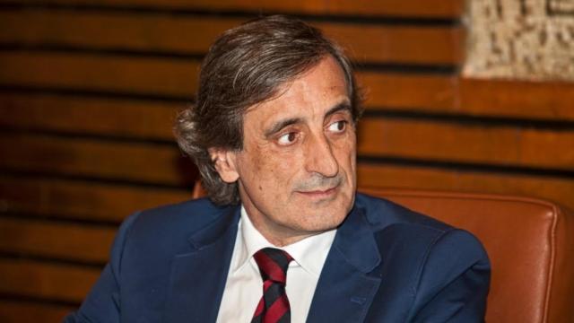 El poeta Julio Martínez Mesanza.