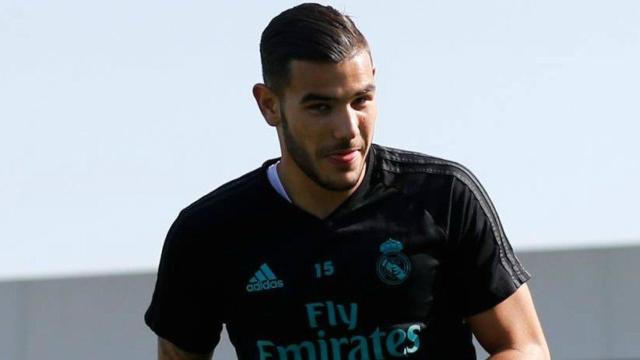 Theo Hernández, en un entrenamiento con el Real Madrid