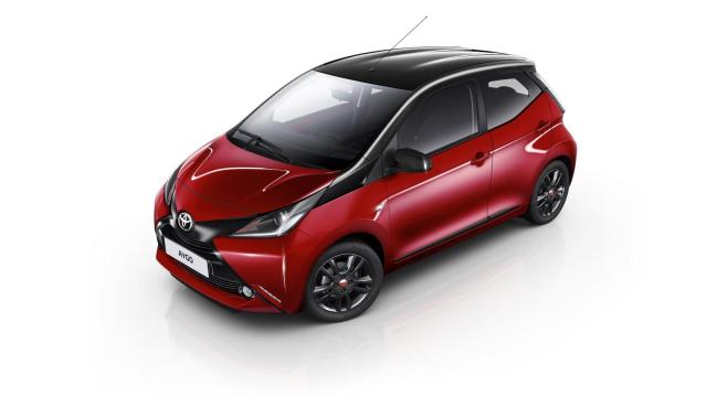 El nuevo Toyota AYGO x-cite llega a España para dar un punto de color