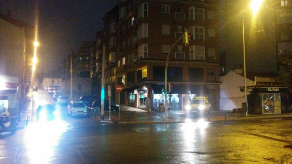 La acera escenario del suceso, en la confluencia entre Marqués de Viana y Hierbabuena.